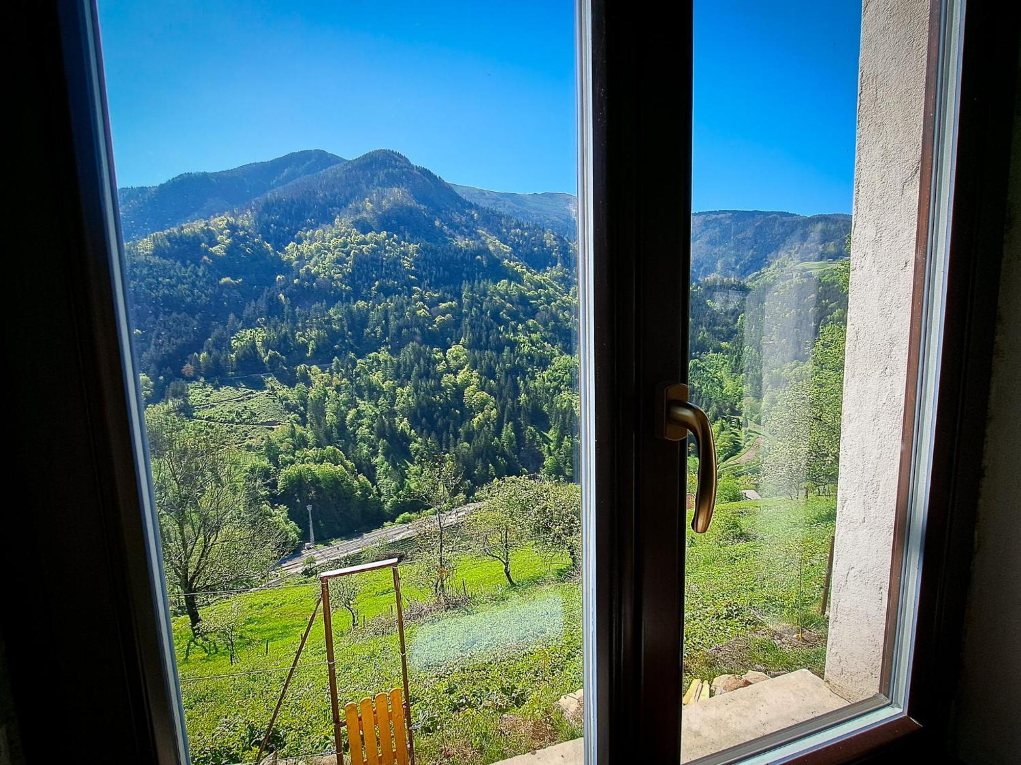 Ferienwohnung Hikers Hut Hisar Podbrdo Exterior foto